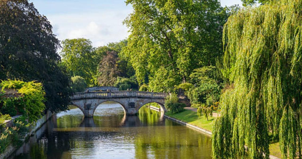 Cambridge Stays Central Apart Hotel 1Br Flats-Easy Walk To City Centre-Parking ภายนอก รูปภาพ