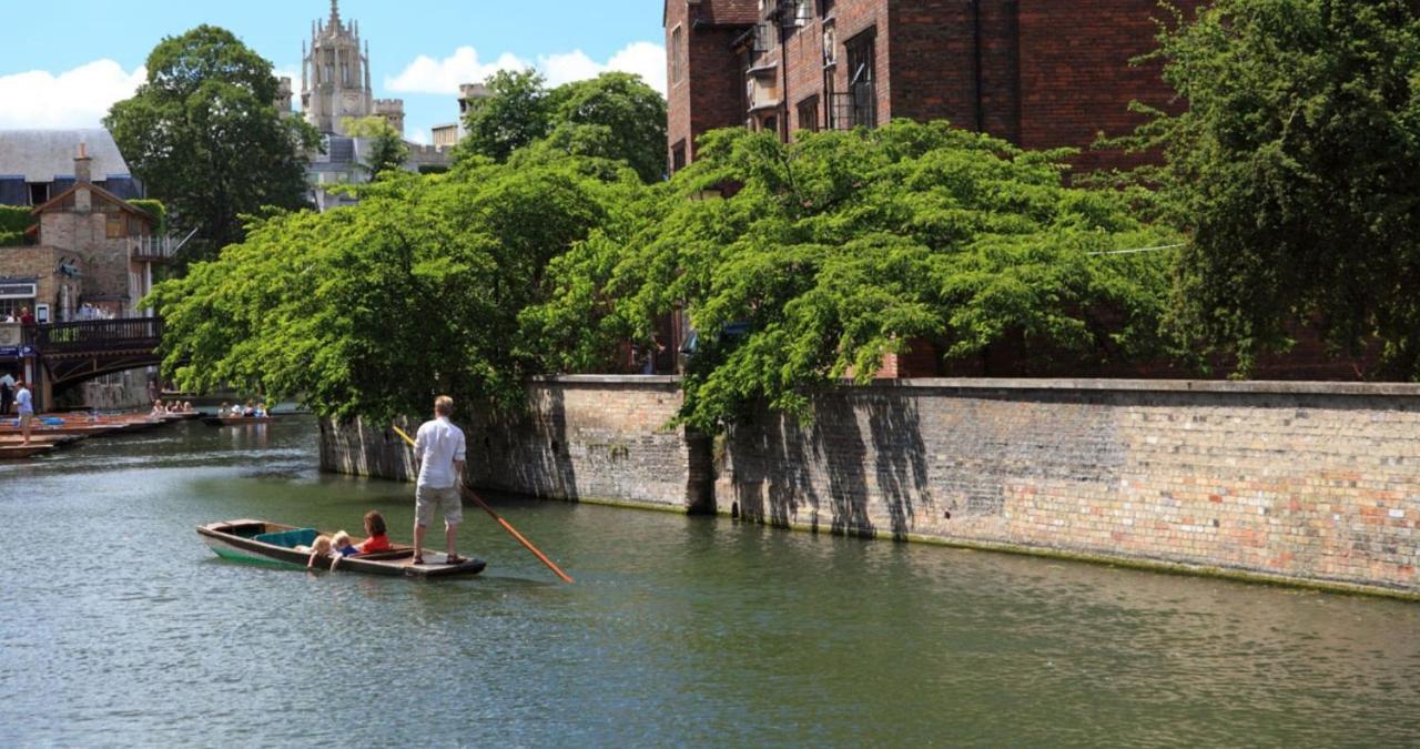 Cambridge Stays Central Apart Hotel 1Br Flats-Easy Walk To City Centre-Parking ภายนอก รูปภาพ